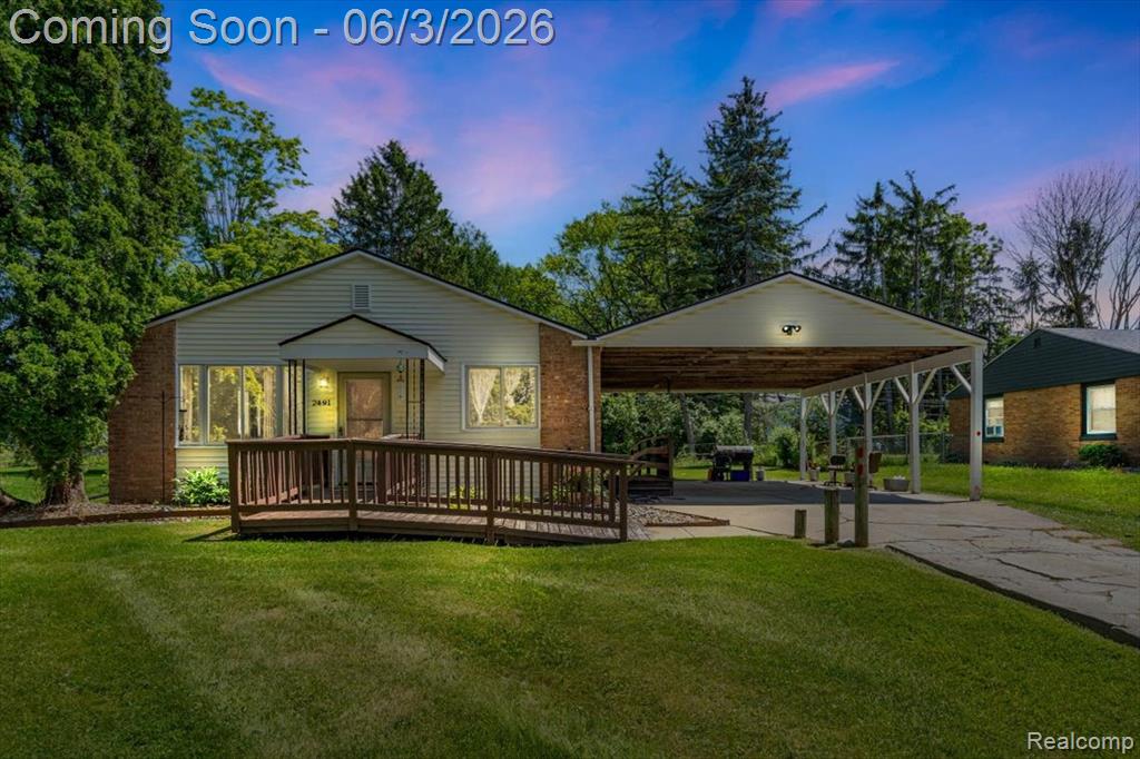 2491 Crystal Drive, Ann Arbor, MI 48108