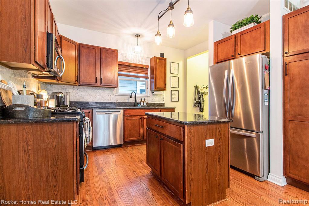 50095 Jackson Lane, Canton, MI 48188 — Photo 10
