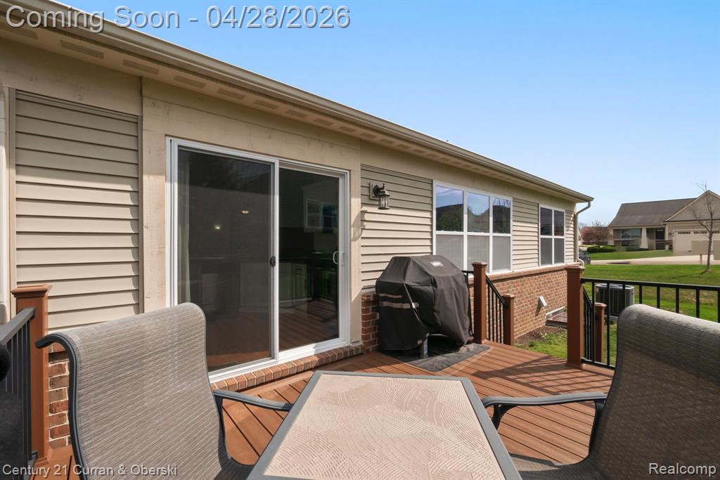 1091 Paddock Drive, South Lyon, MI 48178 — Photo 66