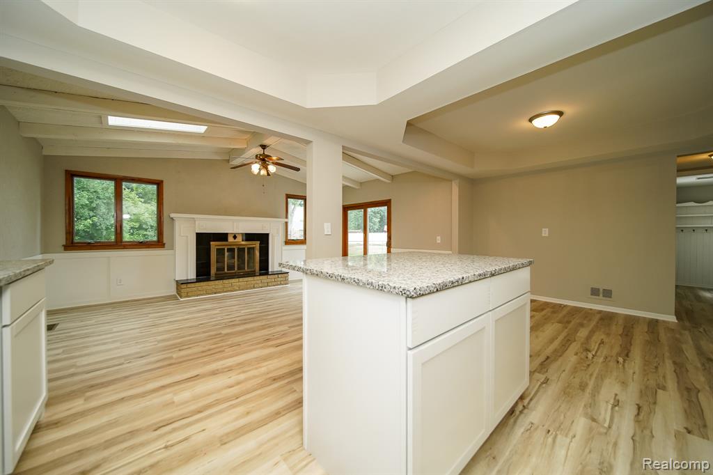 51784 Julies Drive, Clinton Twp, MI 48047 — Photo 23