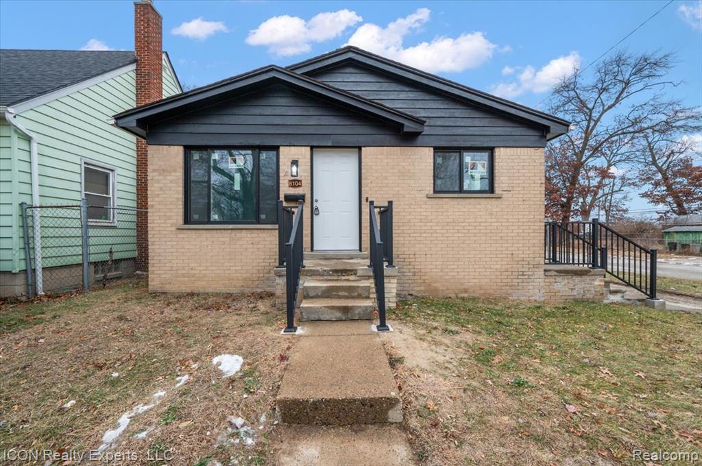 8104 Cloverdale Avenue, Ferndale, MI 48220 — Photo 2