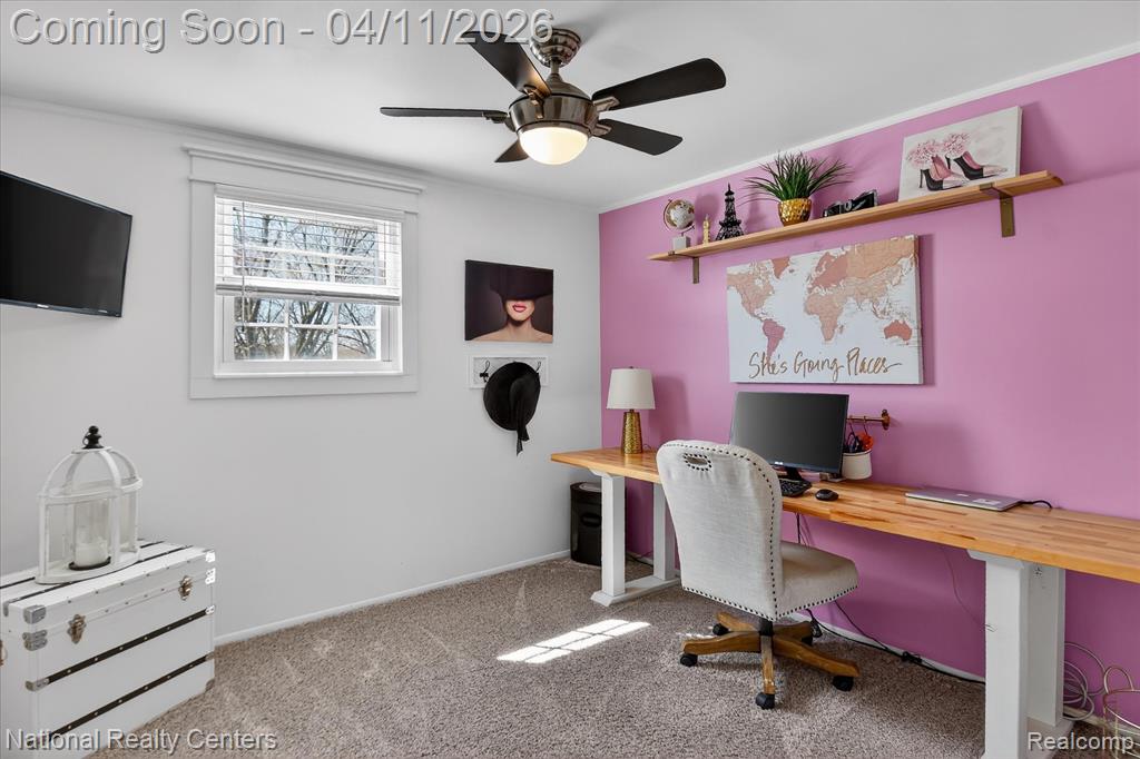 594 Worchester Street, Westland, MI 48186 — Photo 20