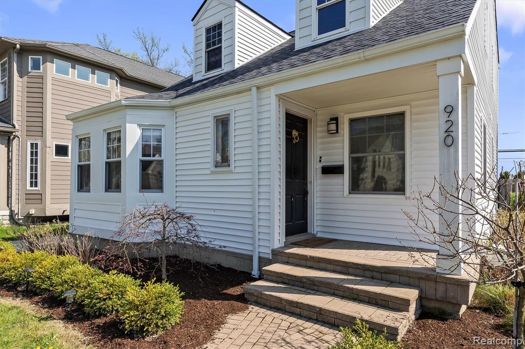 920 Hazel Street, Birmingham, MI 48009 — Photo 4