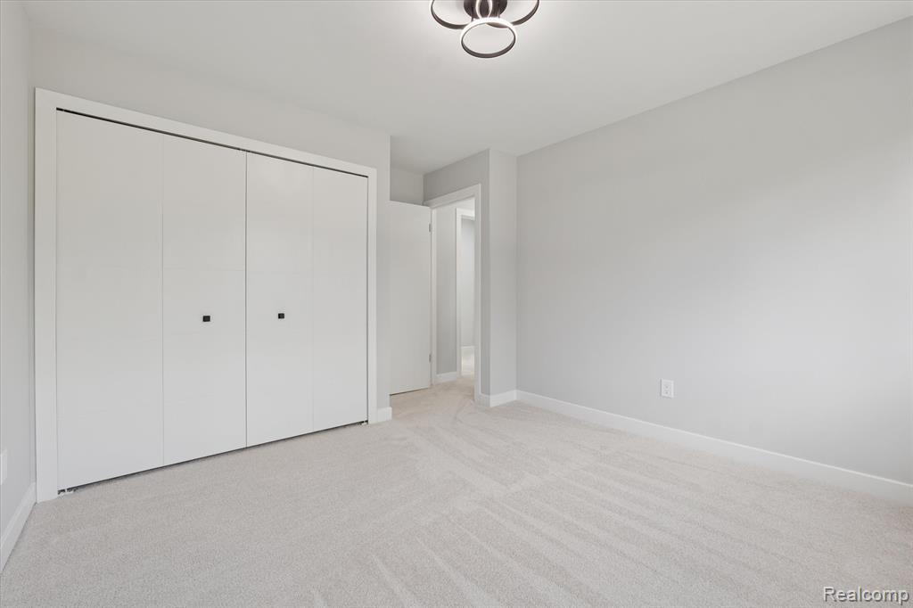3668 Bayou Drive, West Bloomfield, MI 48323 — Photo 16