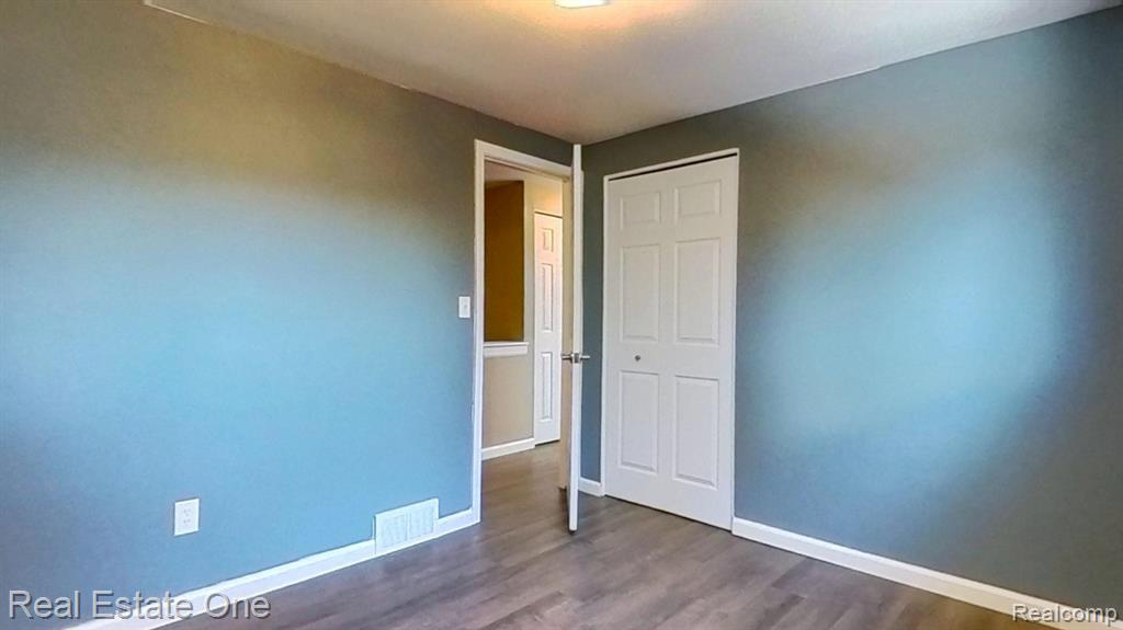 41744 Mae Wood Drive, Sterling Heights, MI 48313 — Photo 43