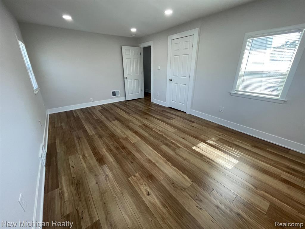 985 W Hazelhurst Street, Ferndale, MI 48220 — Photo 22