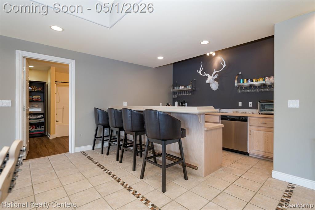 542 Bay Pointe Drive, Oxford, MI 48371 — Photo 35