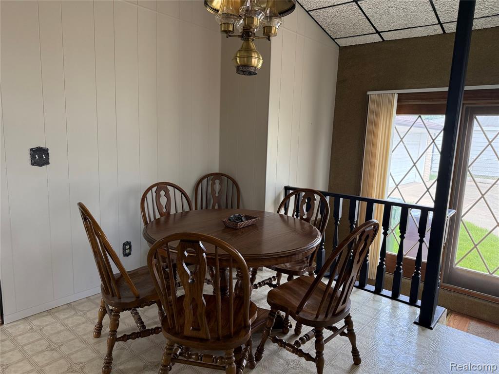 15258 Travis Street, Southgate, MI 48195 — Photo 17