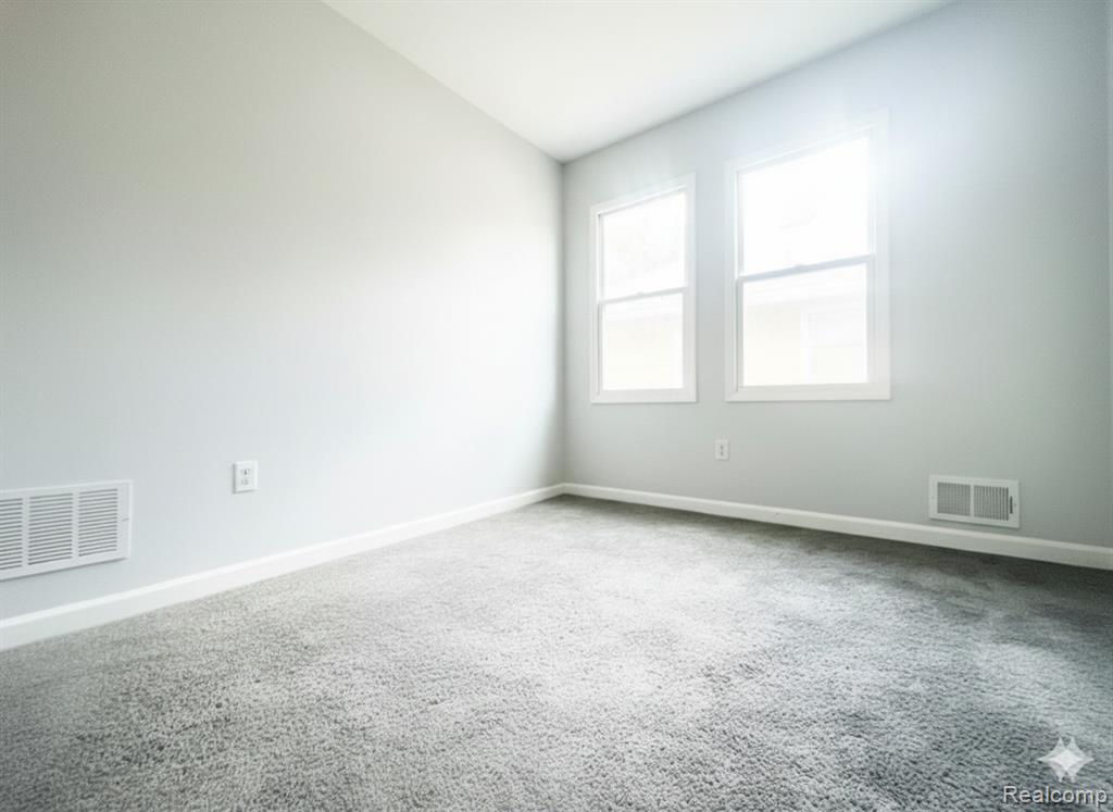 15095 Strathmoor Street, Detroit, MI 48227 — Photo 11