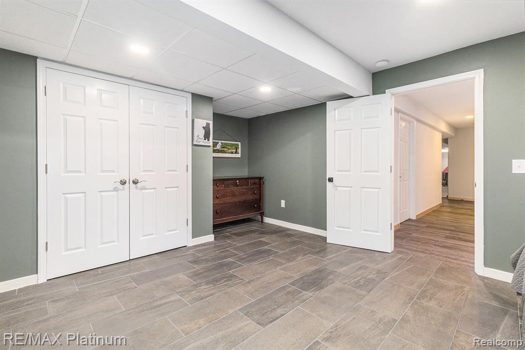 1055 WOODVALE, Milford, MI 48381 — Photo 24