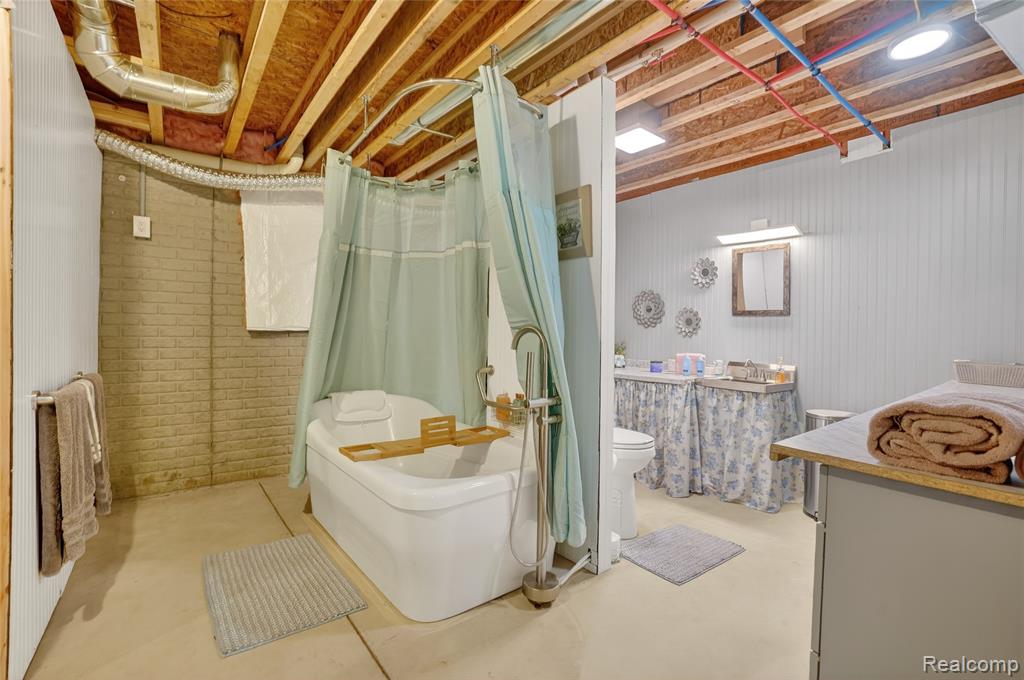 317 N Collins Street, Fowlerville, MI 48836 — Photo 19