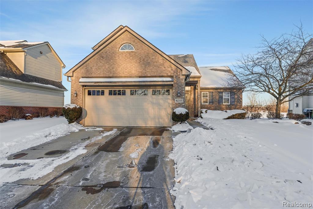 6235 Crystal Lake Drive, Romulus, MI 48174 — Photo 3