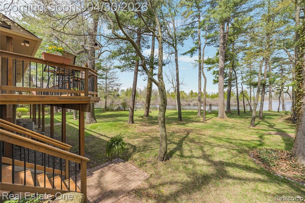 2748 Armstrong Drive, Lake Orion, MI — Photo 61