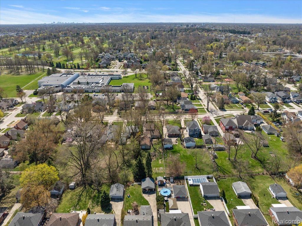 617 DEVILLEN Avenue, Royal Oak, MI 48073 — Photo 62