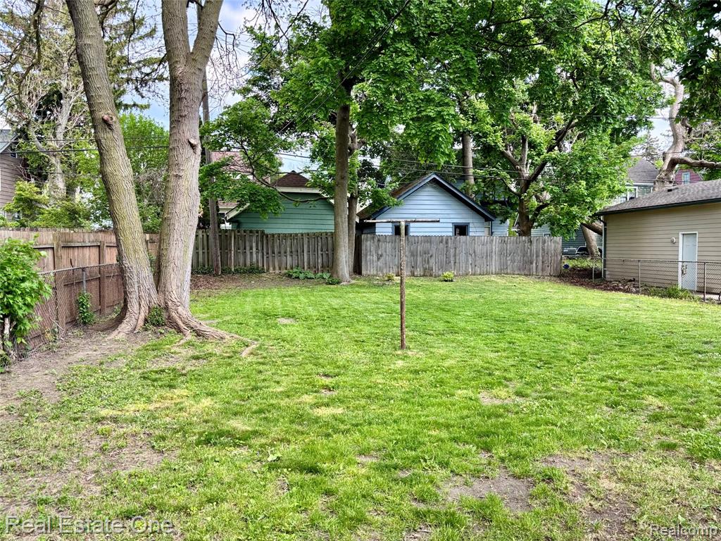 99 Chippewa Road, Pontiac, MI 48341 — Photo 27
