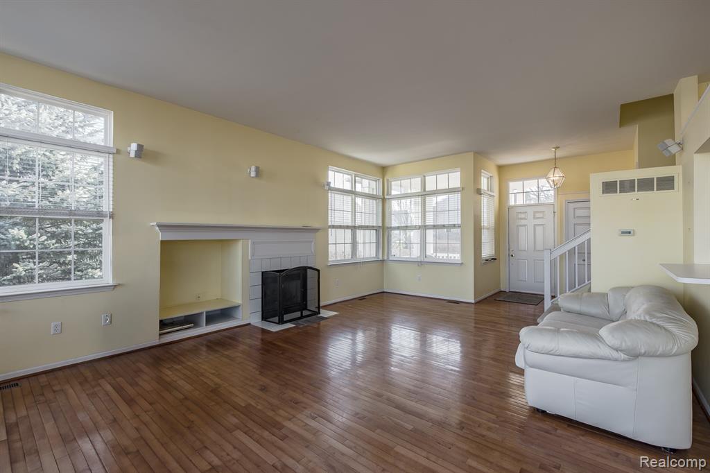 Great room with gas fireplace