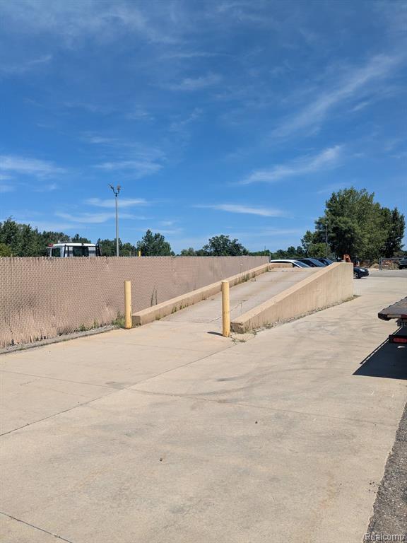 12805 Silver Lake Road, Brighton, MI, 48116