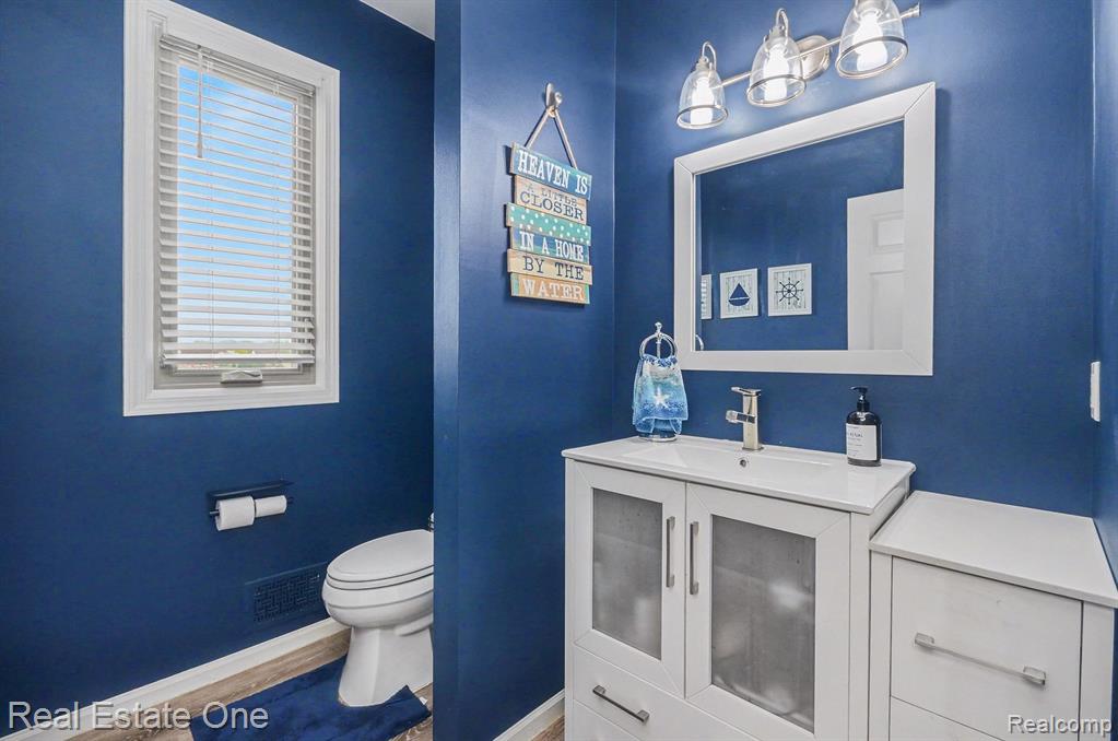 6544 John R Road, Troy, MI 48085 — Photo 17