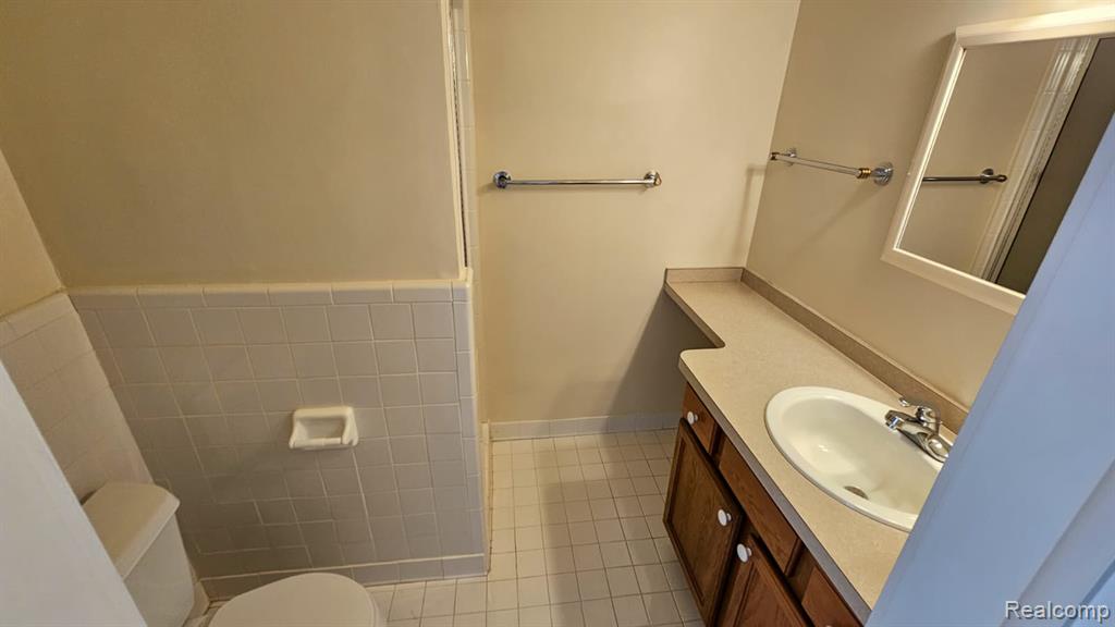 433 Fox Hills Drive Drive S, Bloomfield Hills, MI 48304 — Photo 11