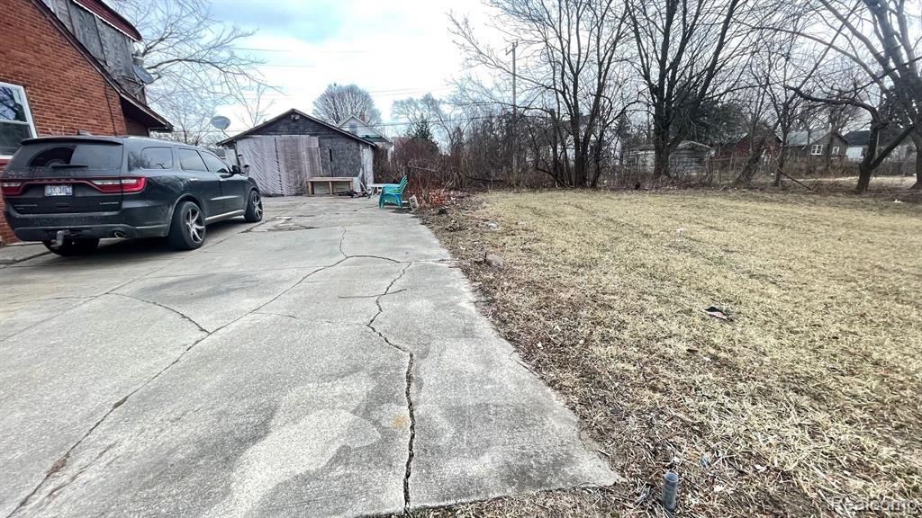 4706 LAKEVIEW Street, Detroit, MI 48215 — Photo 7