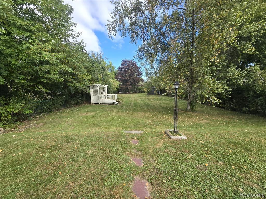 713 Algonquin Avenue, Flint, MI 48507 — Photo 23