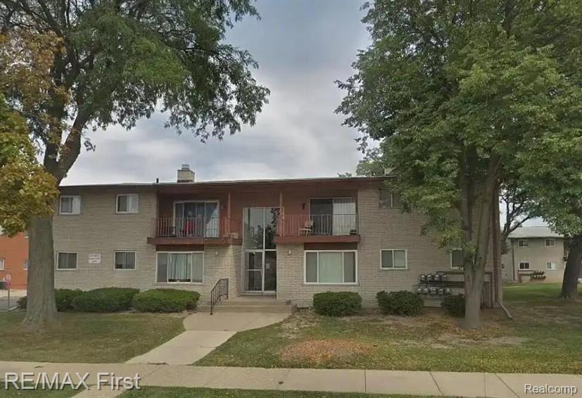 29106 Lund Avenue, Warren, MI 48093