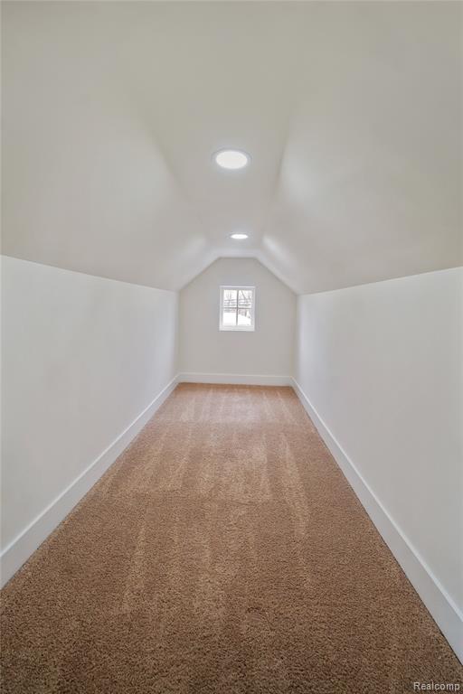 19133 Huntington Avenue, Harper Woods, MI 48225 — Photo 26