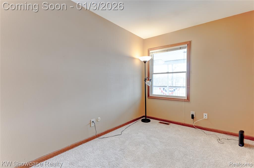 836 N Main Street, Milford, MI 48381 — Photo 10