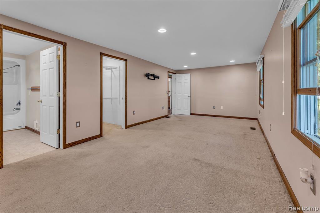 11545 SPEAKER Road, Brockway, MI 48097 — Photo 16
