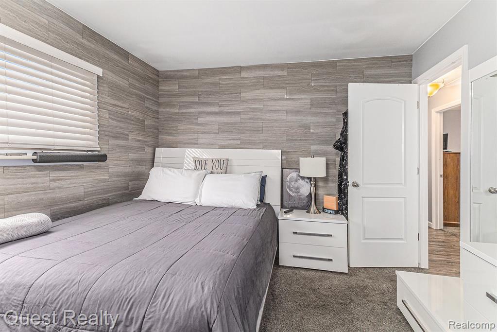 7261 Voerner Avenue, Center Line, MI 48015 — Photo 13