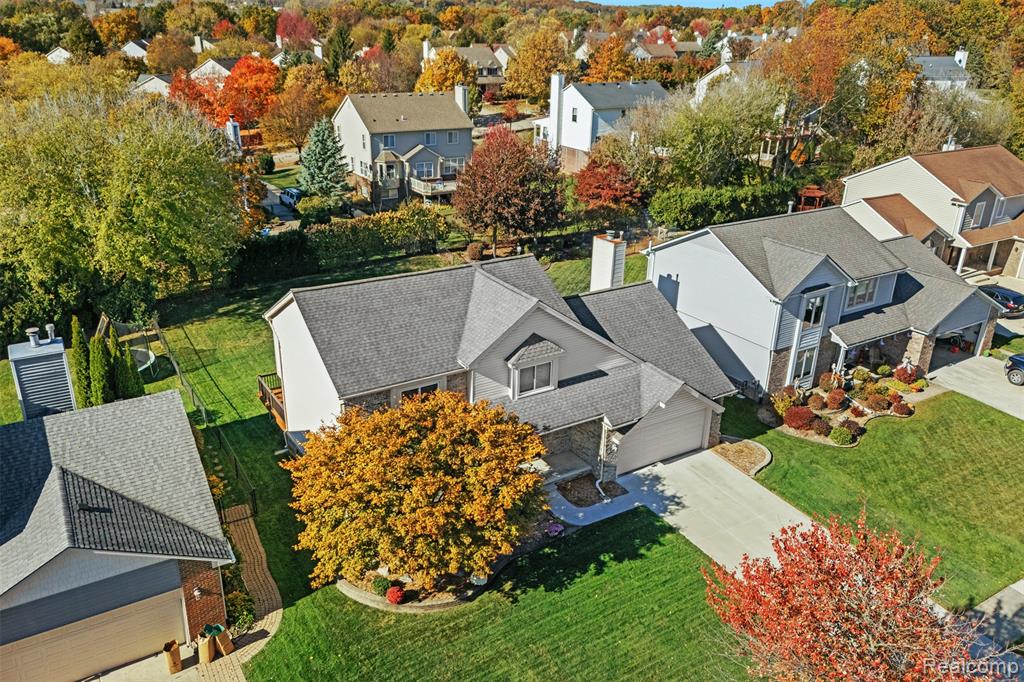 1883 Willowicke Drive, Wixom, MI 48393 — Photo 24