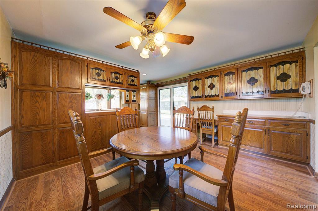 5489 Academy Street, Dearborn Heights, MI 48125 — Photo 23