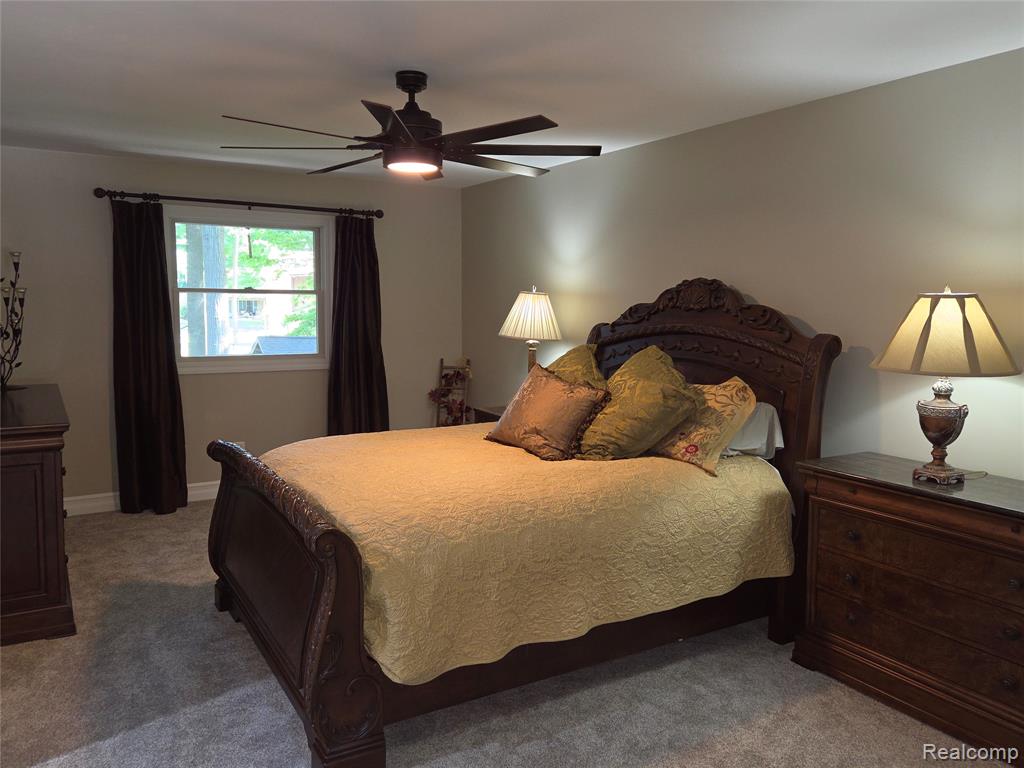5327 Olde Saybrooke Road, Grand Blanc, MI 48439 — Photo 14
