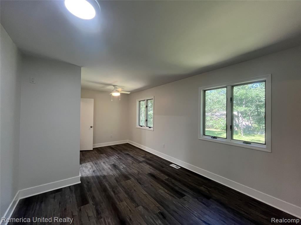 6160 Brambleberry Lane, Cohoctah, MI 48855 — Photo 33