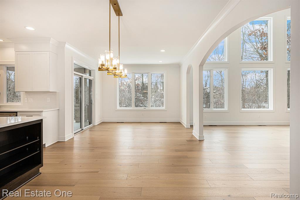 2423 BUCKTHORN Drive, Shelby, MI 48316 — Photo 6