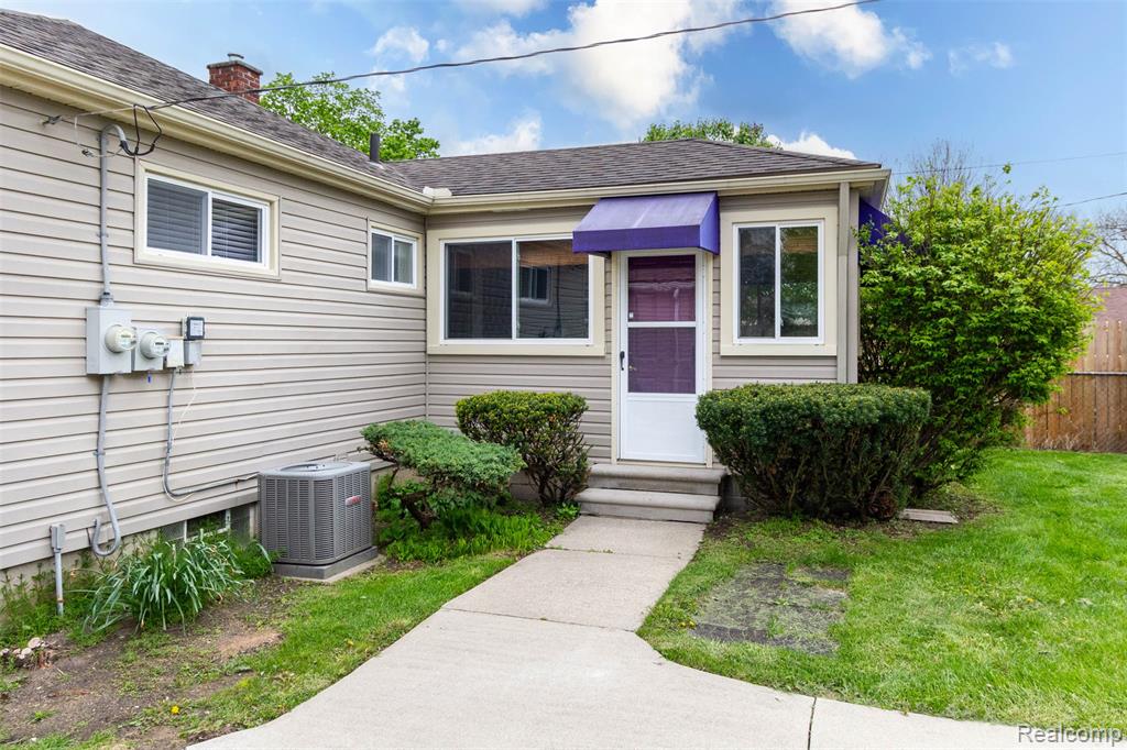 542 S Manitou Avenue, Clawson, MI — Photo 46