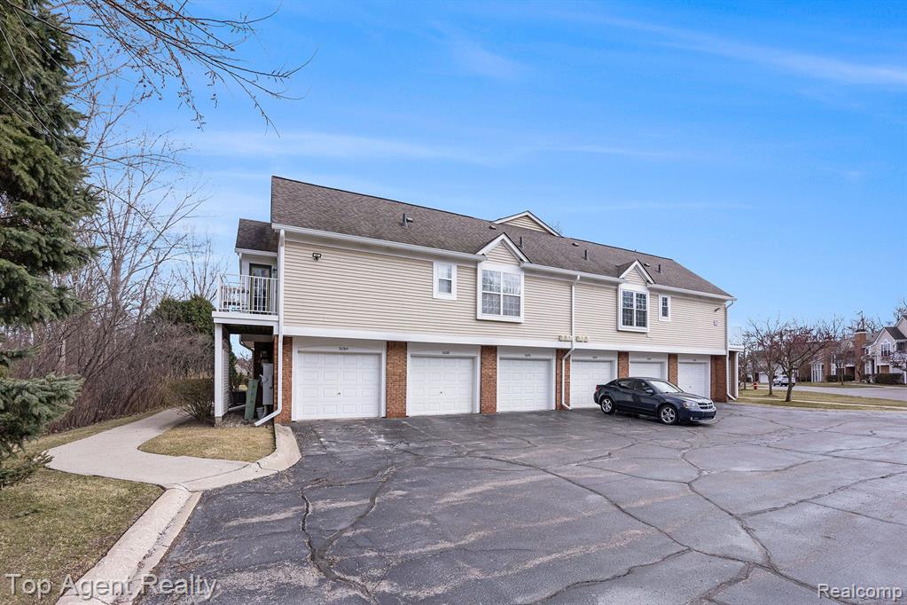 56284 TROON N, Shelby Twp, MI 48316 — Photo 24