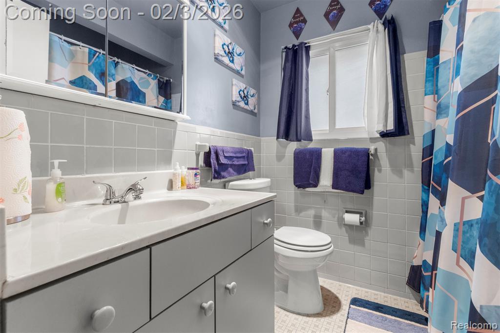 8512 Norborne Avenue, Dearborn Heights, MI 48127 — Photo 17