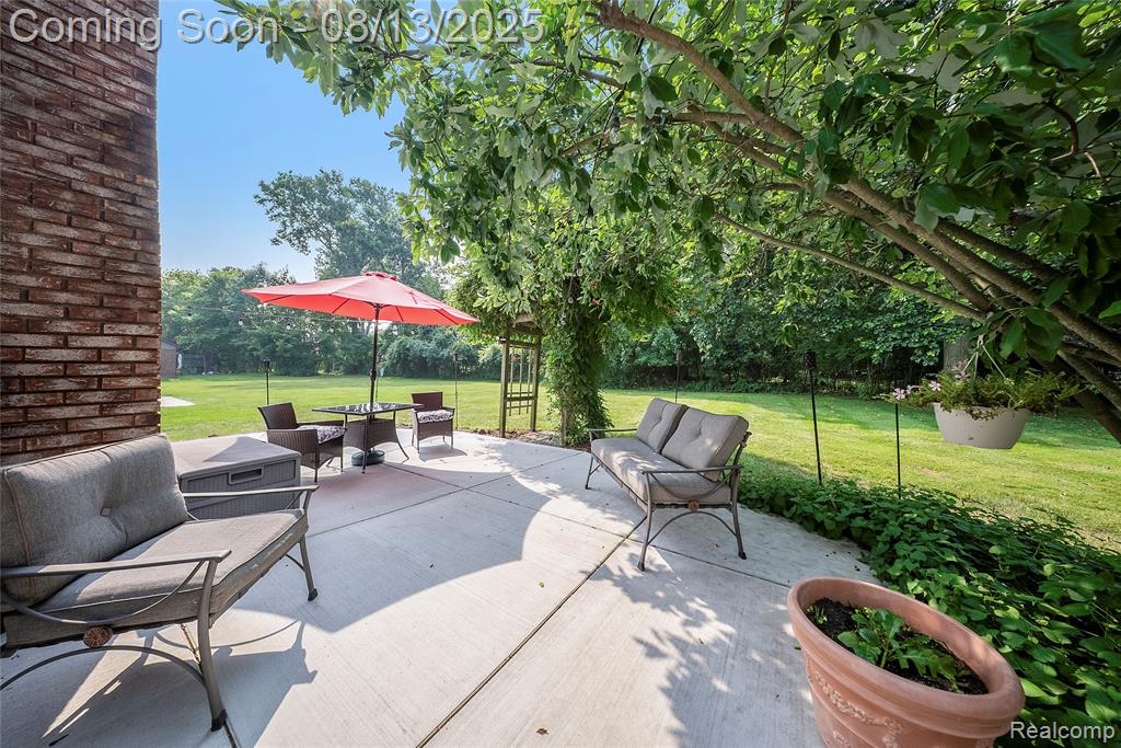 7929 Siding Court, Grosse Ile, MI 48138 — Photo 47
