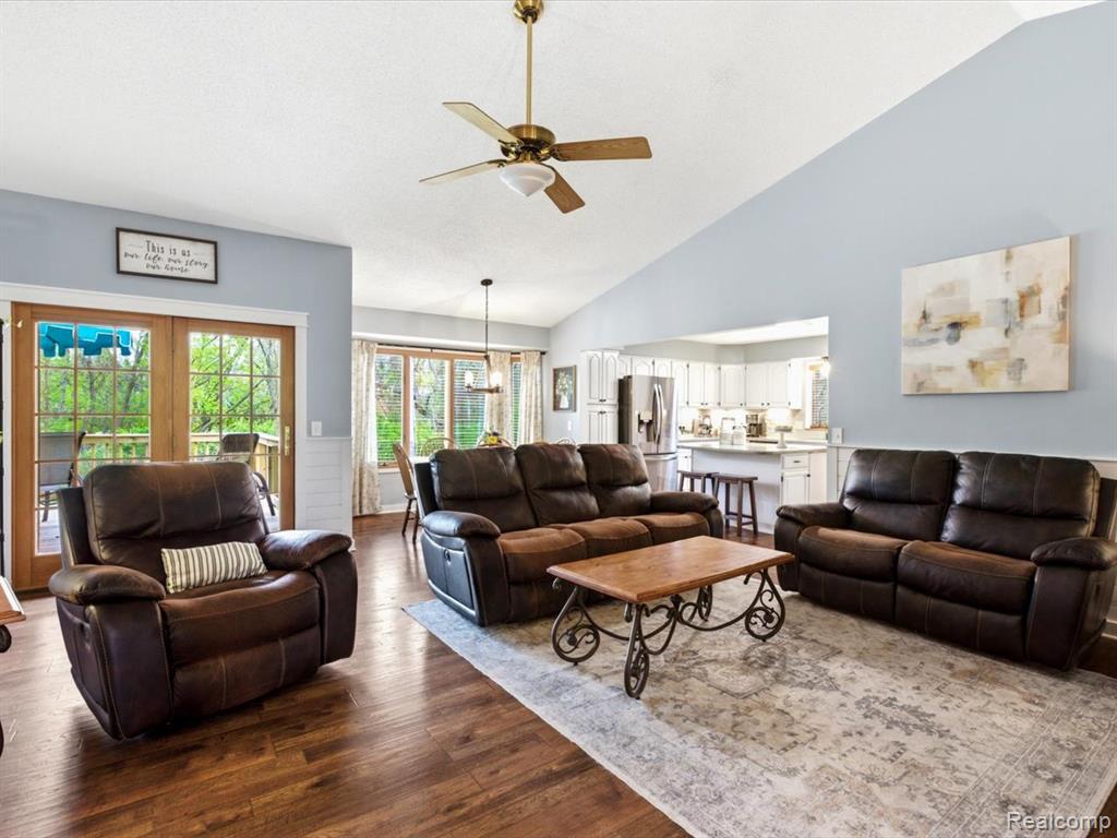 2837 Shorewood Boulevard, Fort Gratiot, MI 48059 — Photo 15