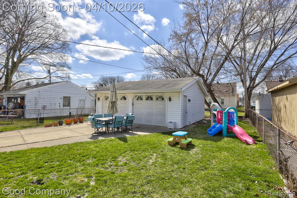 915 N Dorchester Avenue, Royal Oak, MI 48067 — Photo 45