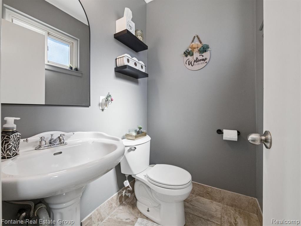 46966 McKenna Drive, Macomb, MI 48044 — Photo 21