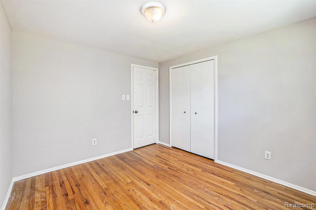 4516 Kevin Court, West Bloomfield, MI — Photo 28