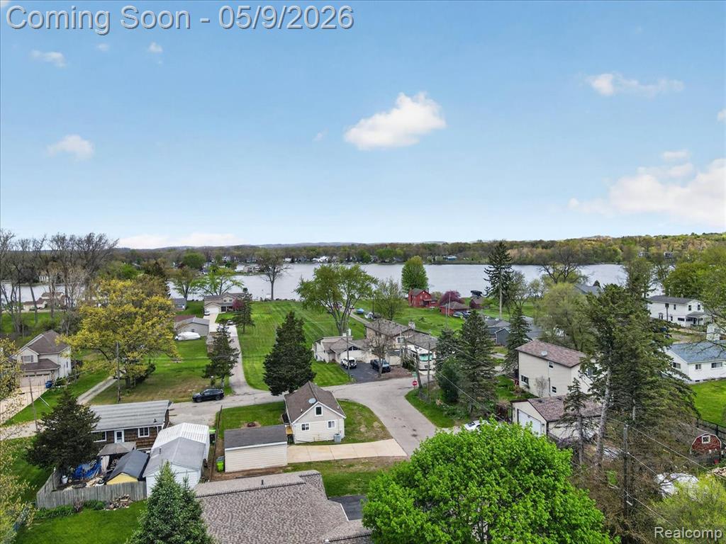 9809 Mandon Road, White Lake, MI — Photo 28