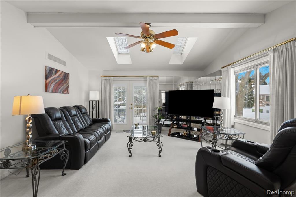 42158 Blossom Lane, 44, Clinton Twp, MI 48038 — Photo 4