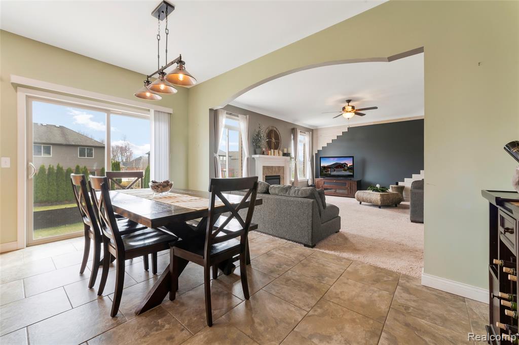 50692 Pinnacle Woods Lane, Macomb, MI 48042 — Photo 18