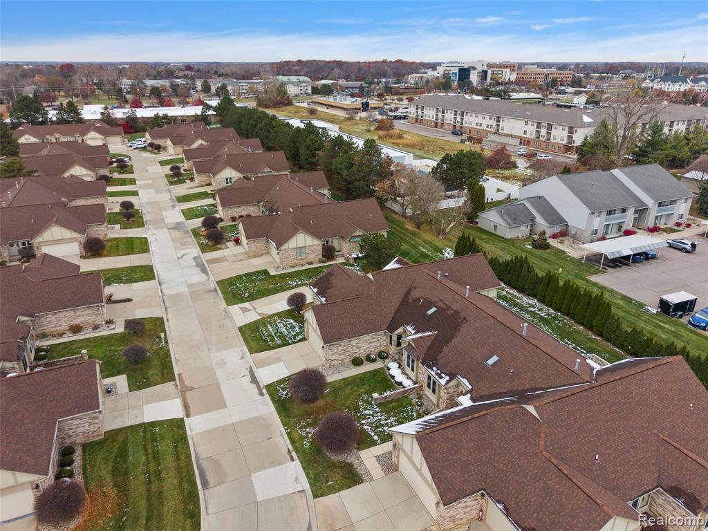 42590 Schienle Lane, Clinton Twp, MI 48038 — Photo 14