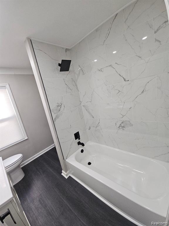 20300 ELKHART Street, Harper Woods, MI 48225 — Photo 9