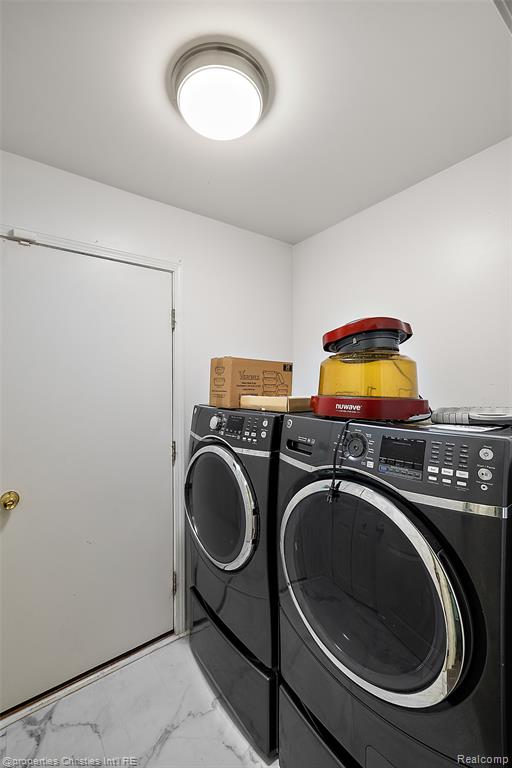 781 Saint Clair Street, Detroit, MI 48214 — Photo 16