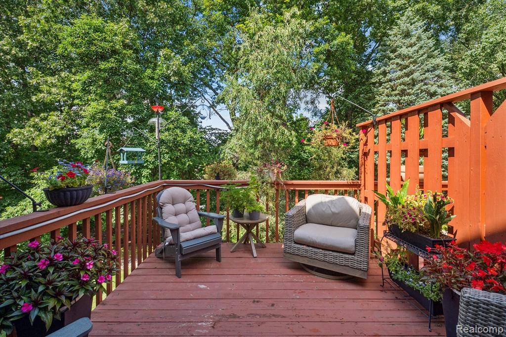 840 Woodridge Hills Drive, Brighton, MI 48116 — Photo 32